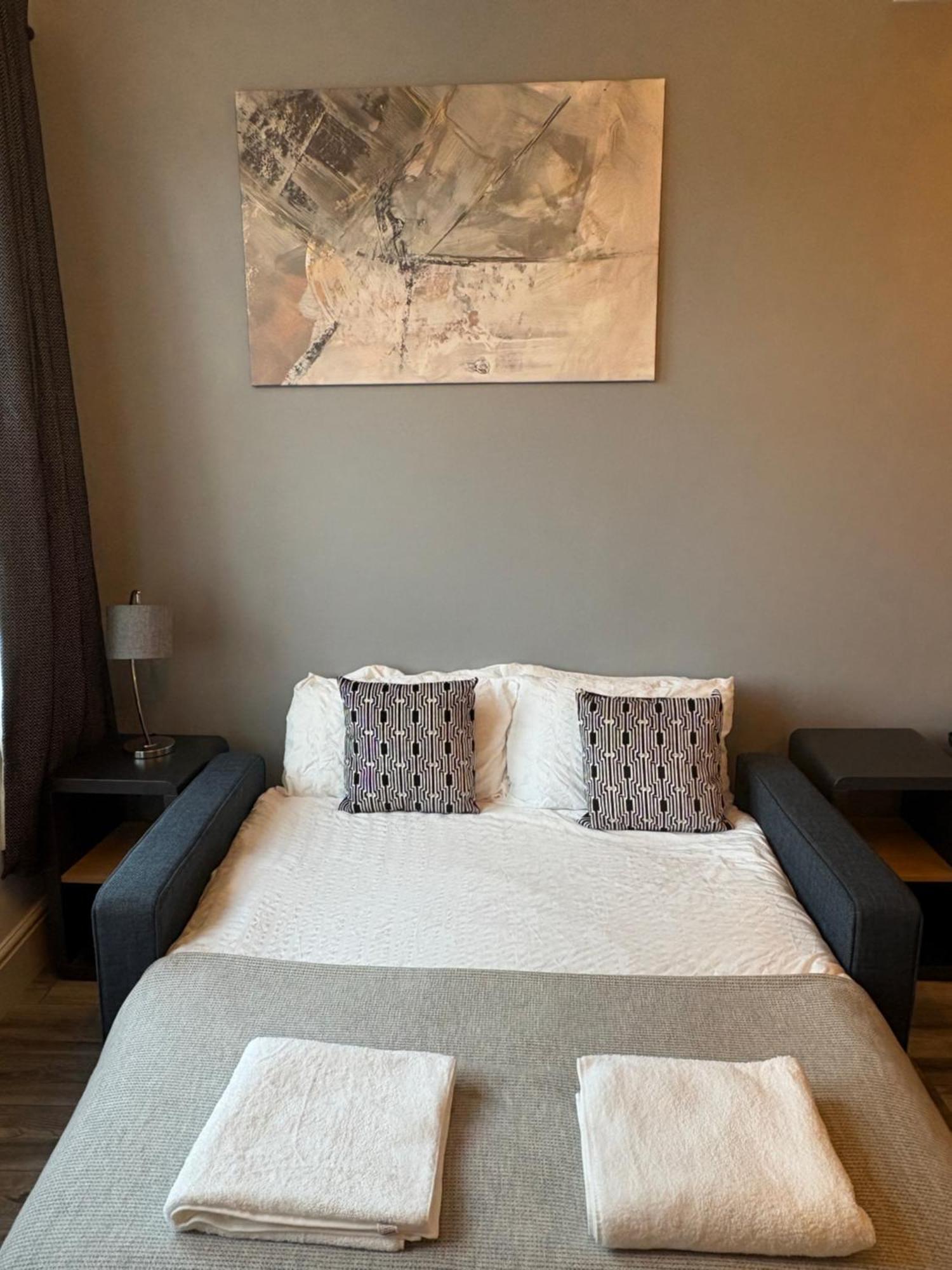 Mandela House Apartments كيركالدي المظهر الخارجي الصورة